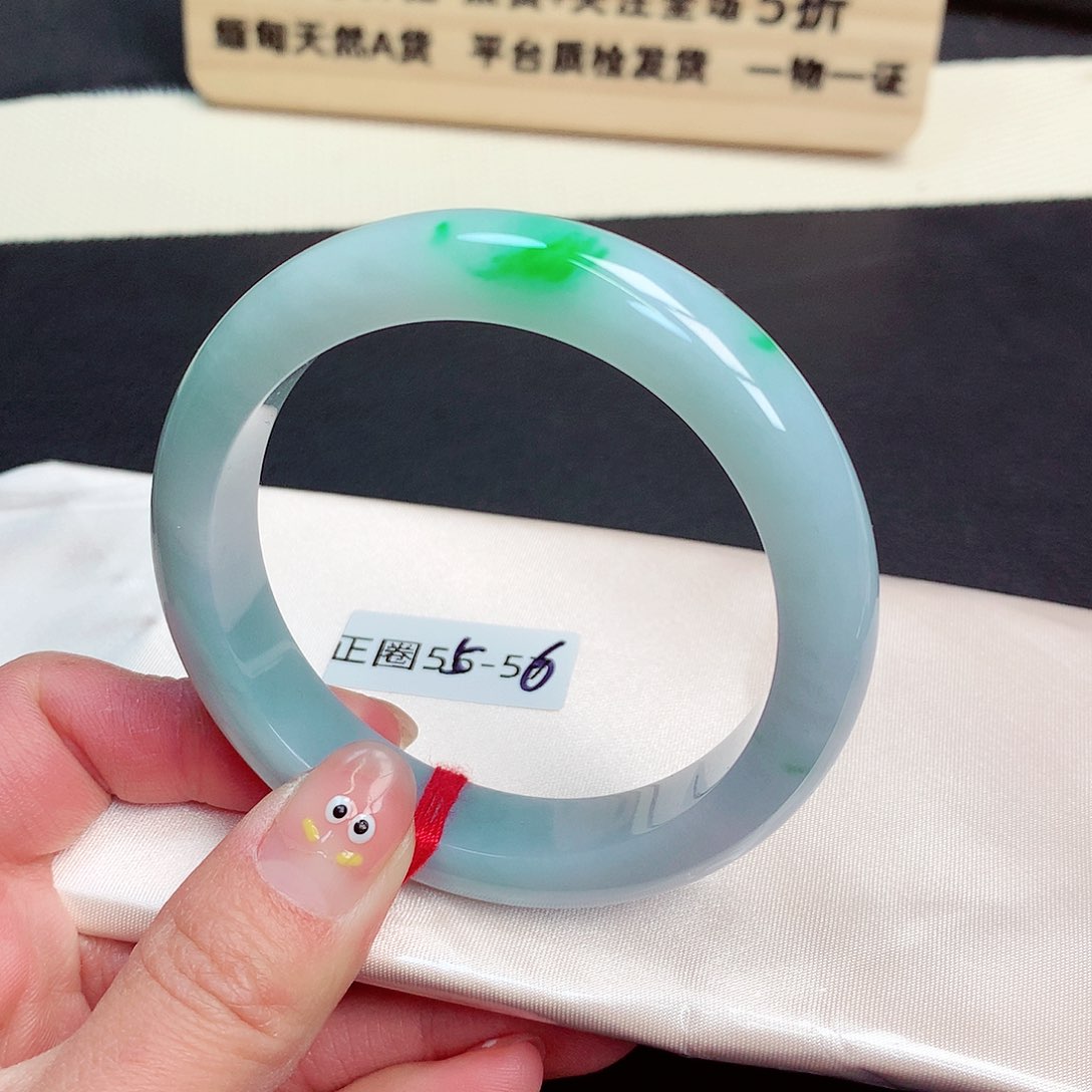 翡翠手镯未镶嵌2045号