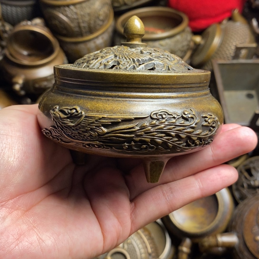 精美铜器做工精良