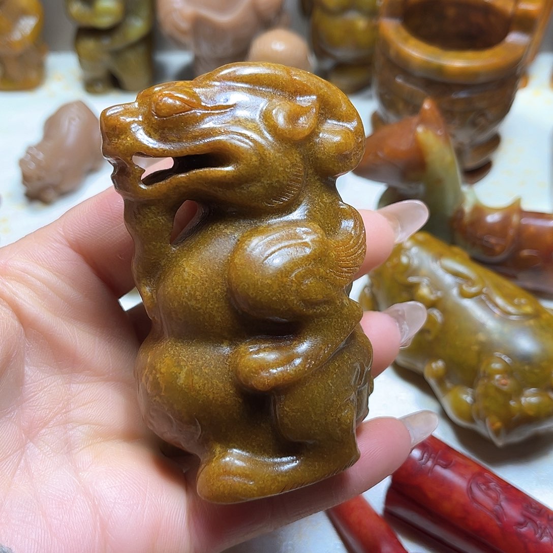 白玉菩提吊坠白玉菩提吊坠