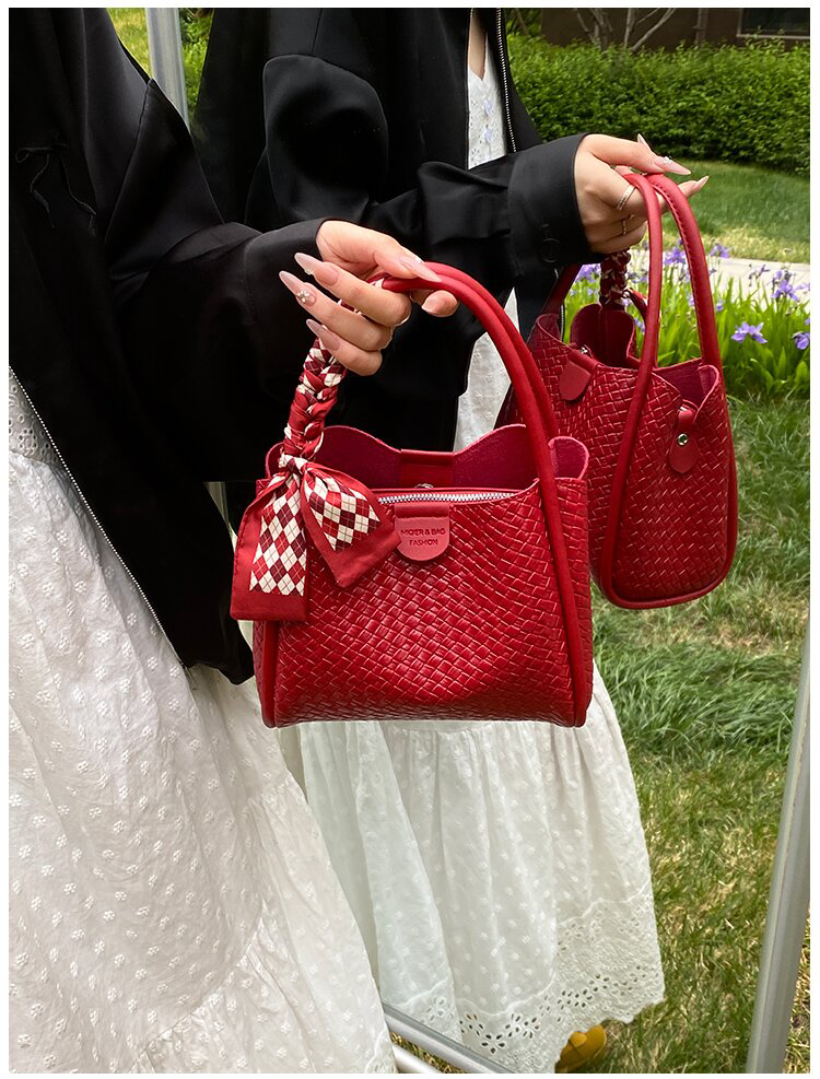 编织包太好看啦夏季小众水桶包通勤百搭单肩斜挎包流行女包