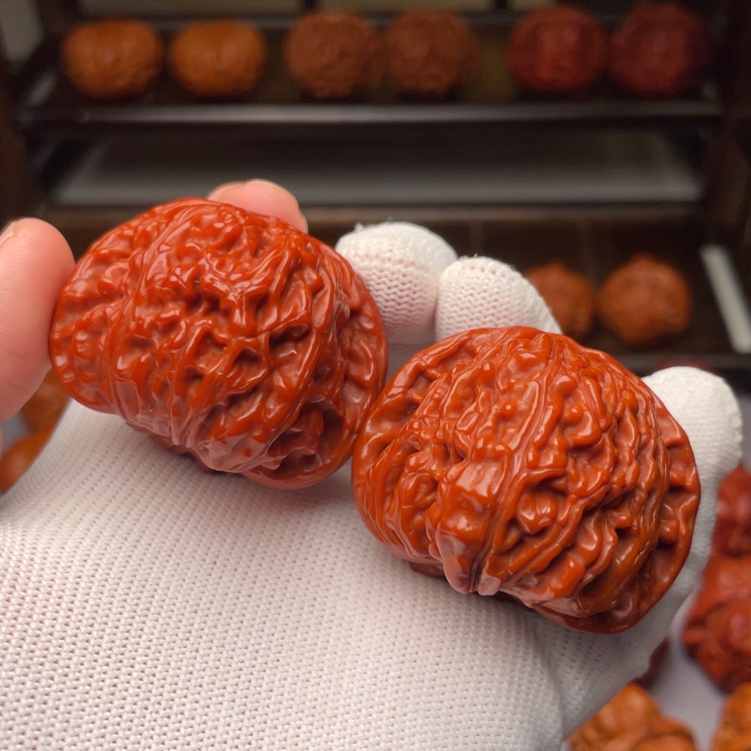 文玩核桃把件白狮子45