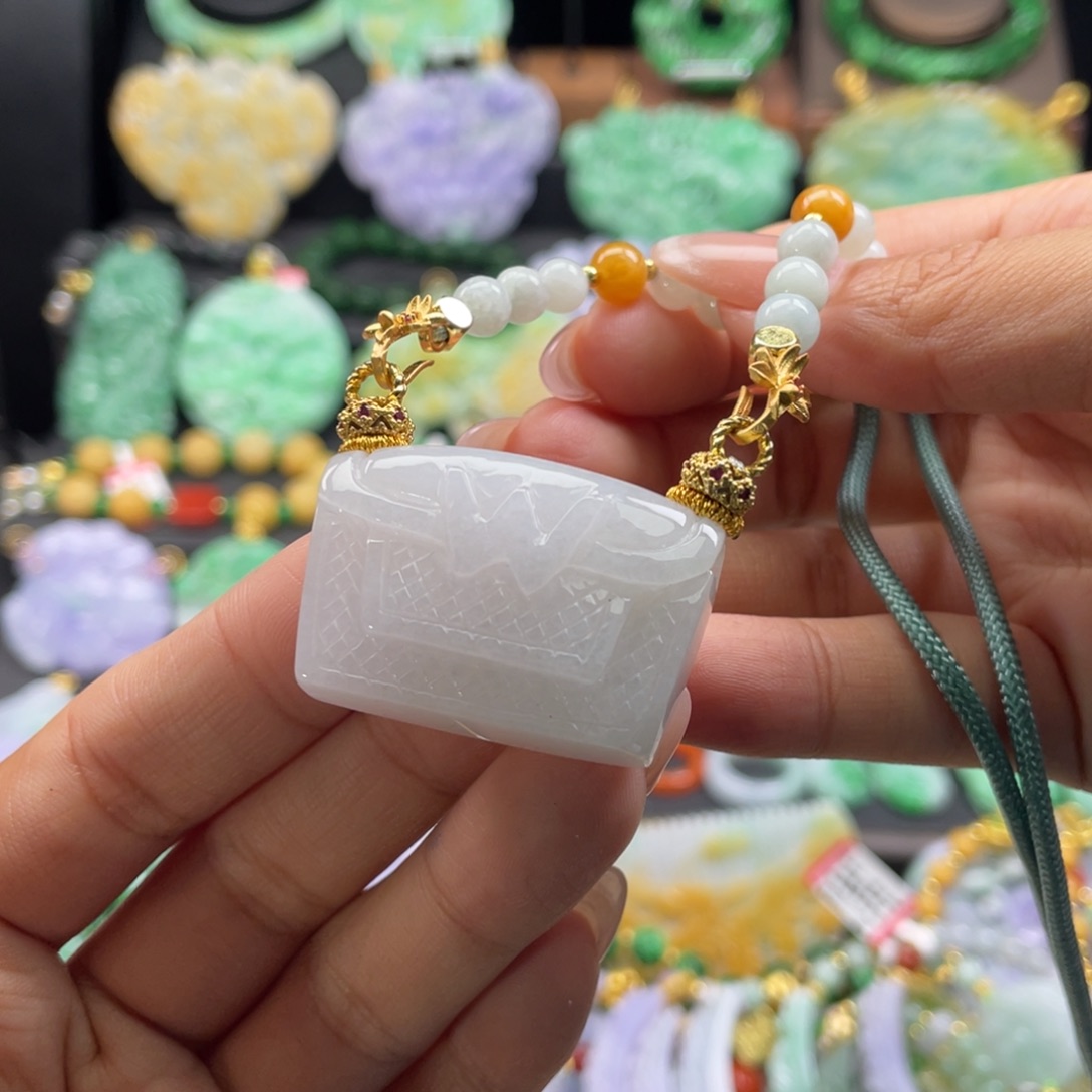 翡翠未镶嵌颈饰代编织