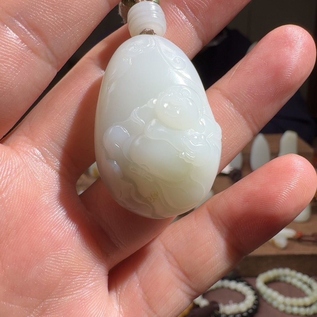 和田玉挂件未镶嵌