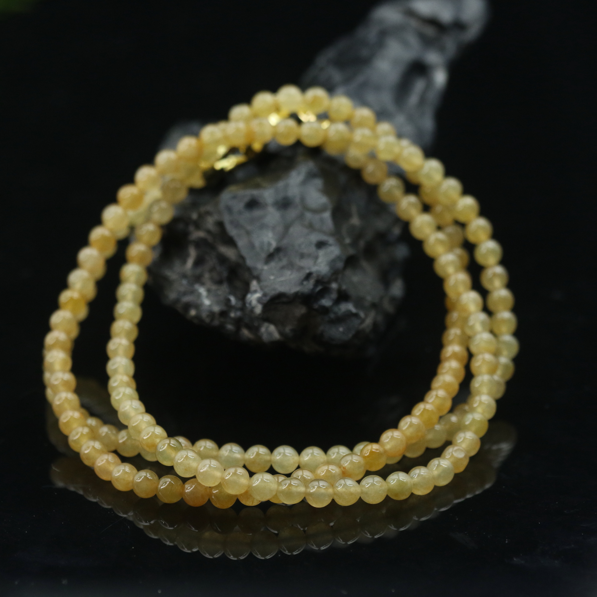 29天然缅甸翡翠A货冰黄珠链/900942/上海嘉禾拍卖