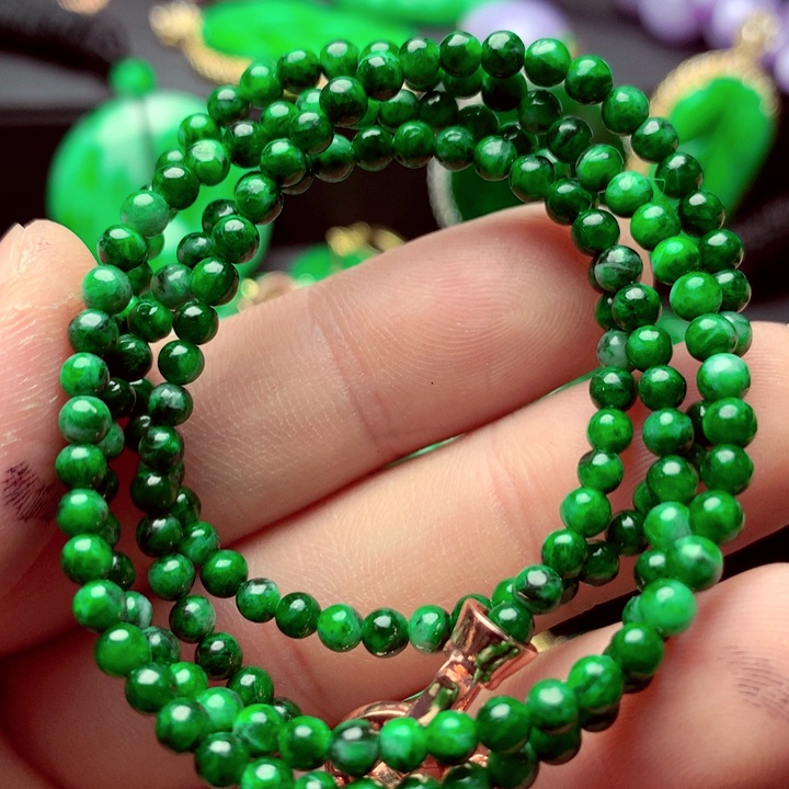 翡翠未镶嵌毛衣链