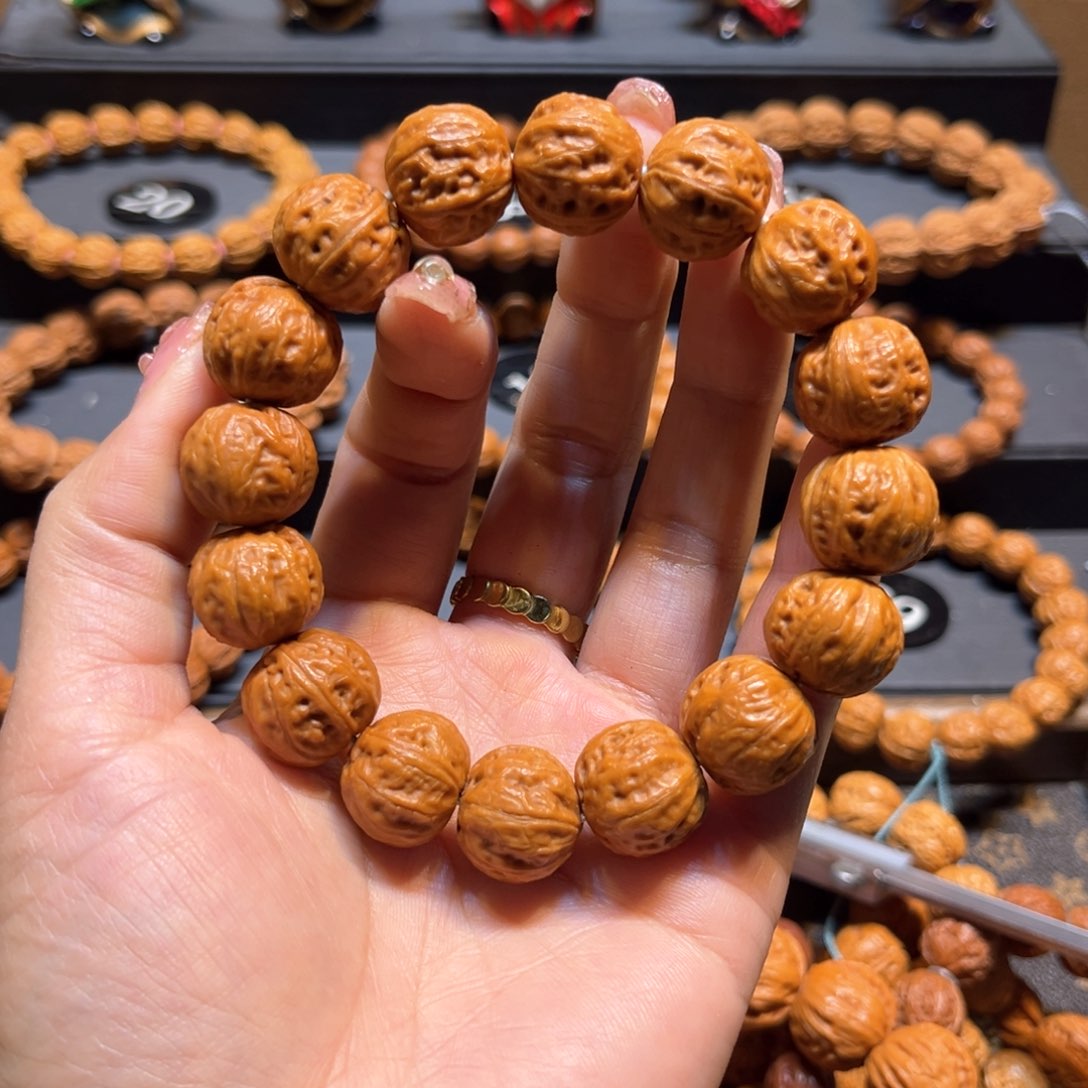 文玩核桃手串O****n精品