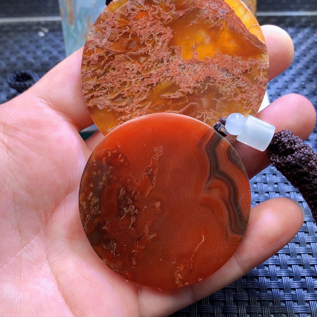 未镶嵌颈饰玛瑙/玉髓低*哥