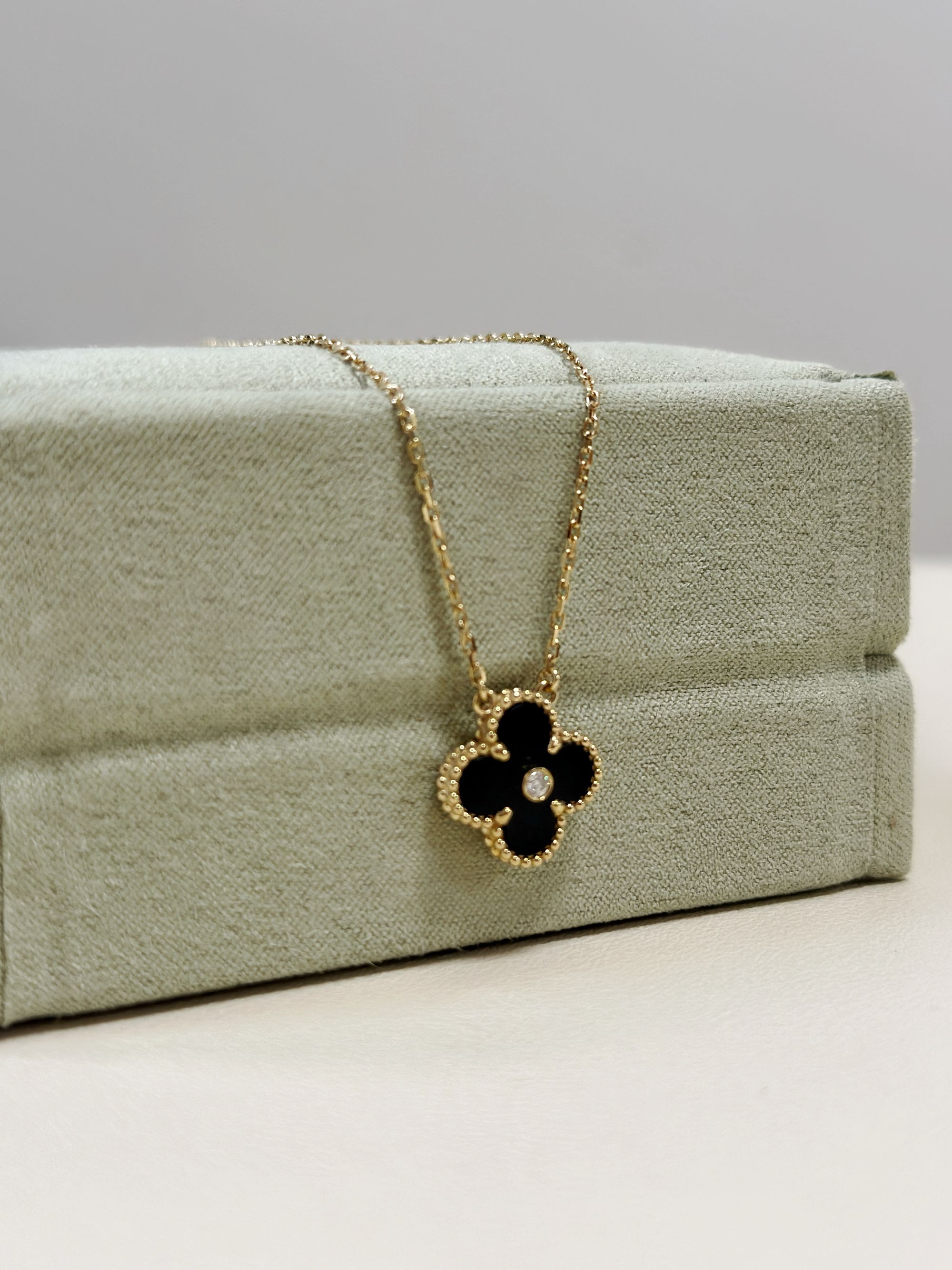 18K浅金黄 重金精工版 镶钻黑玛瑙 四叶草项链 15mm