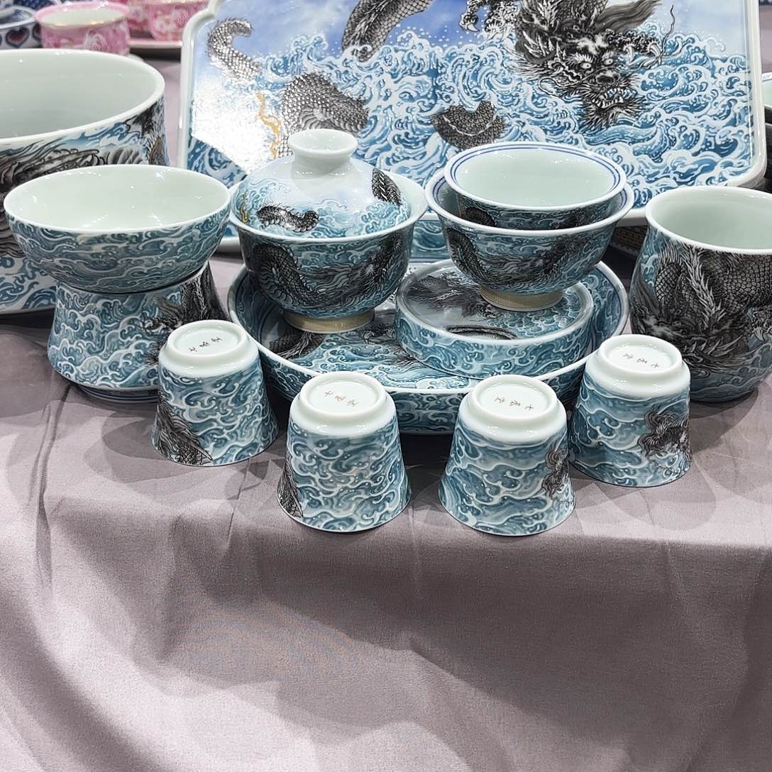 瓷片吾****n景德镇瓷器