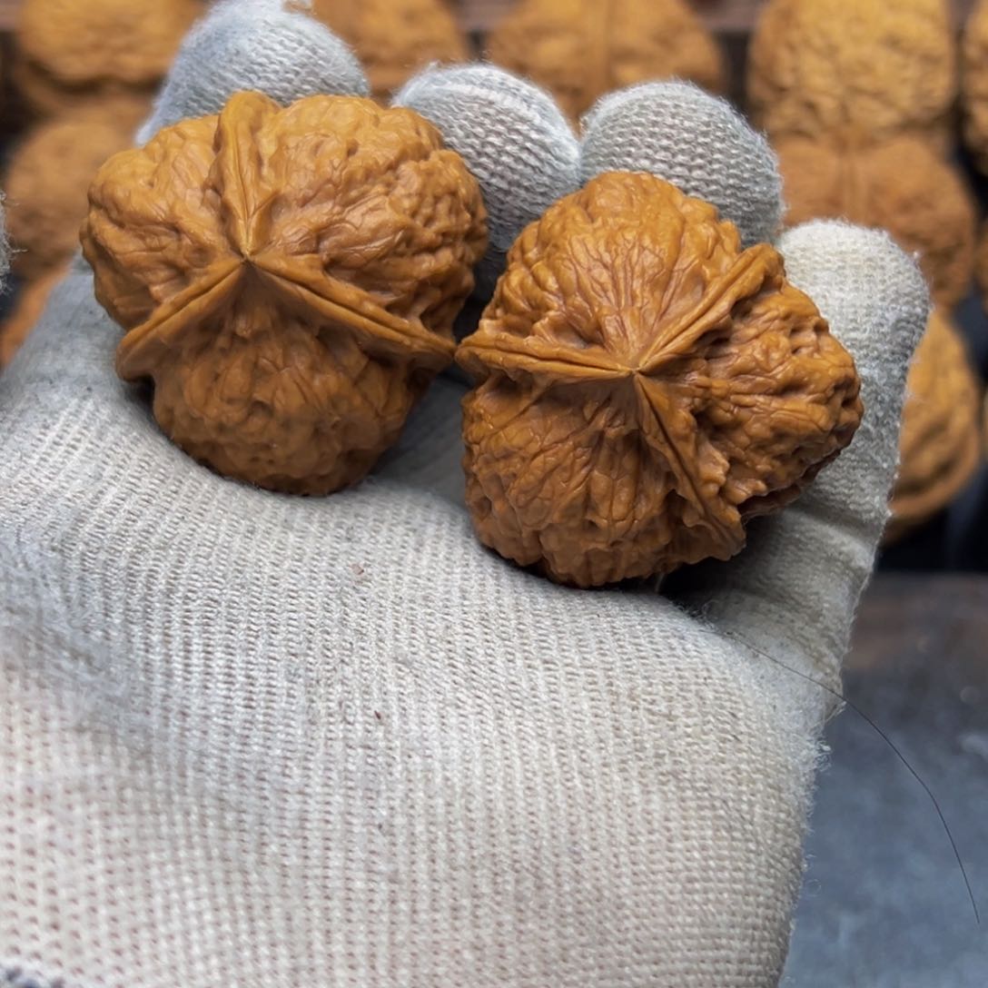 38尺寸水晶三棱 一物一图