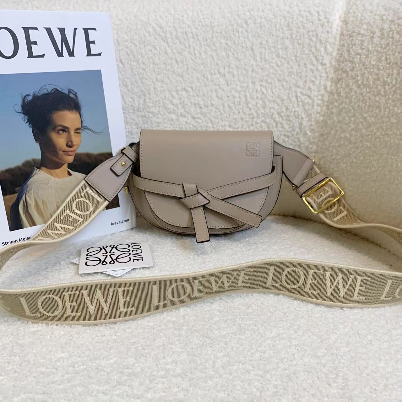 99新 LOEWE/罗意威 壹臻/ 沙色新款宽肩带mini gate 13007332