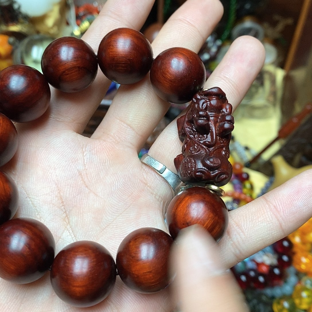 滴血莲花菩提吊坠