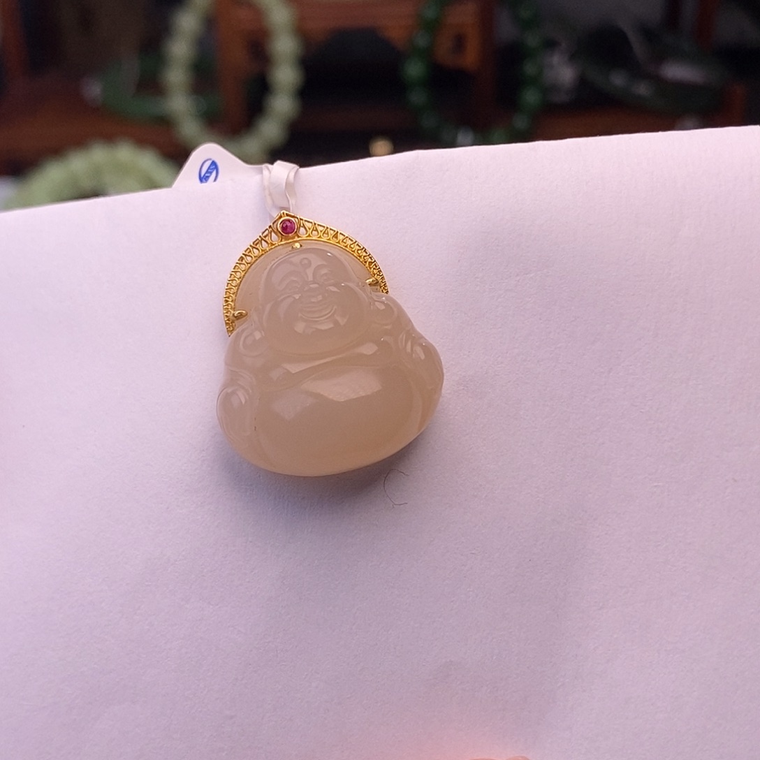 和田玉清货价熟藕粉金镶佛公未镶嵌