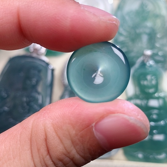 【闪购商品】翡翠颈饰未镶嵌天然翡翠