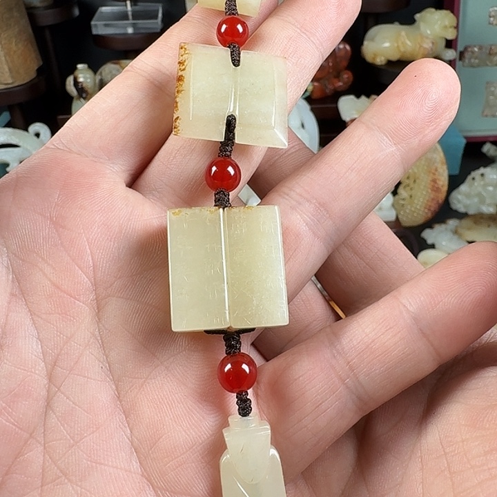 和田玉（糖玉）未镶嵌挂件