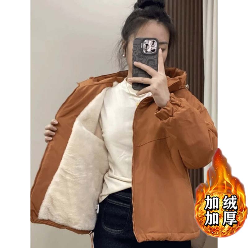 【加绒加厚】短款连帽冲锋衣外套女秋冬季新款宽松显瘦上衣JT0224