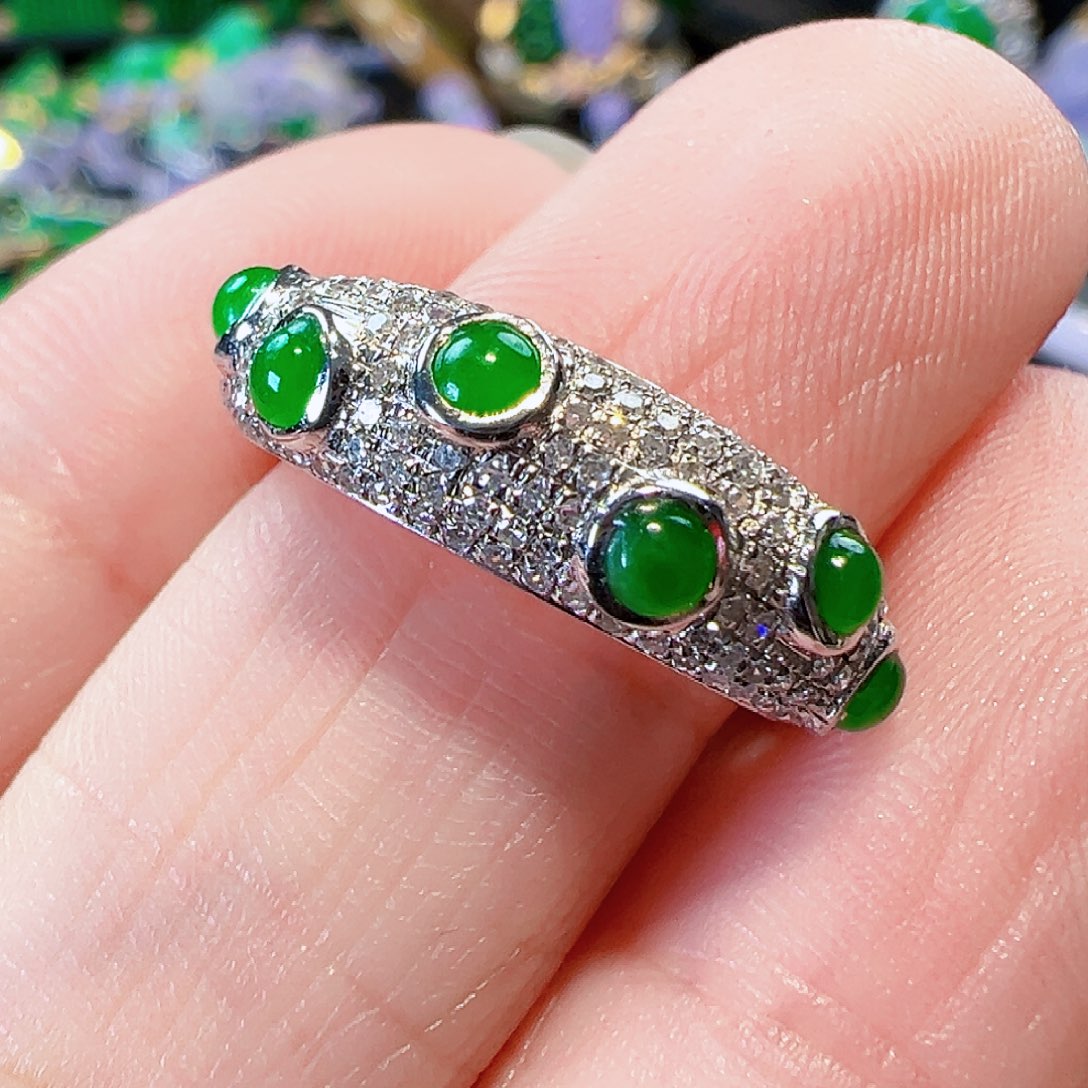 翡翠戒指18K金镶嵌签收后24小时鉴赏期