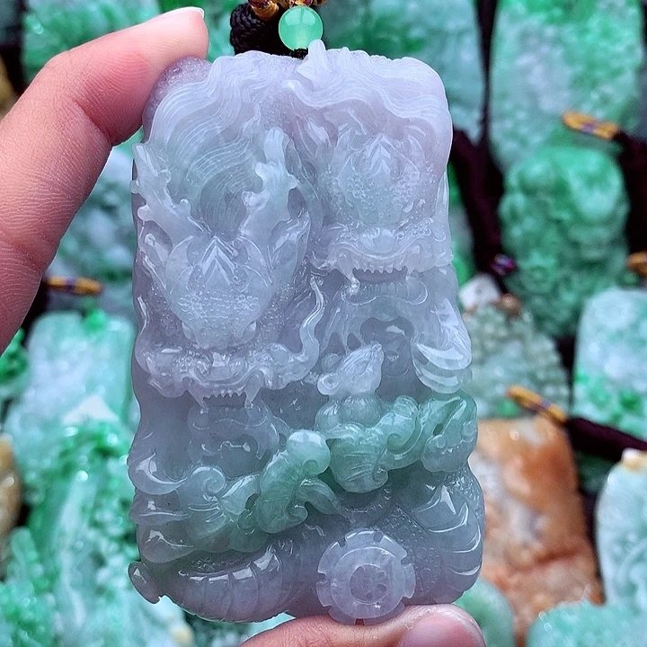 天然A货翡翠龙牌