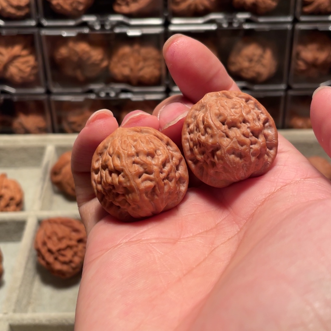 Y***L文玩核桃把件野生小莲花31