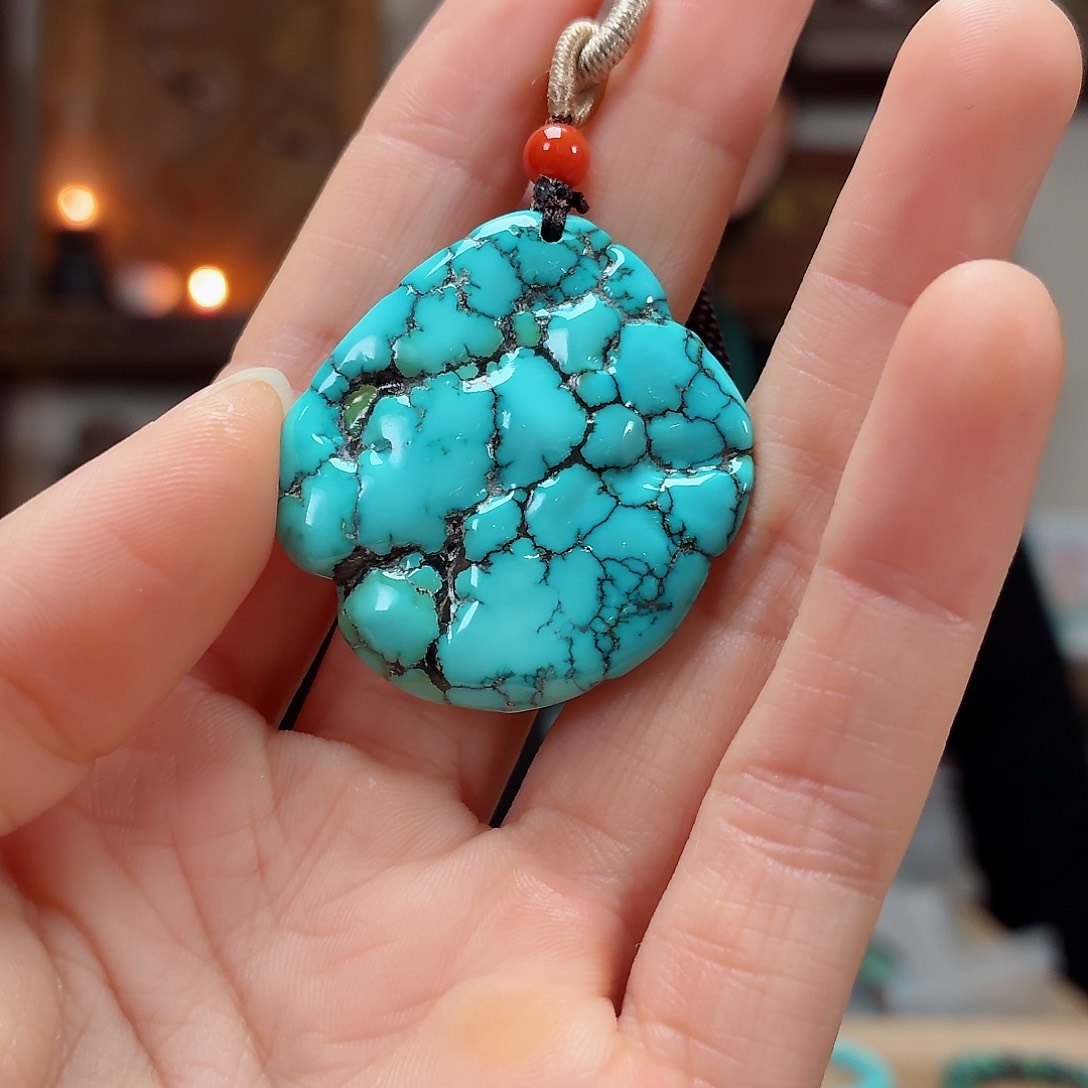 未镶嵌绿松石珠宝奇石