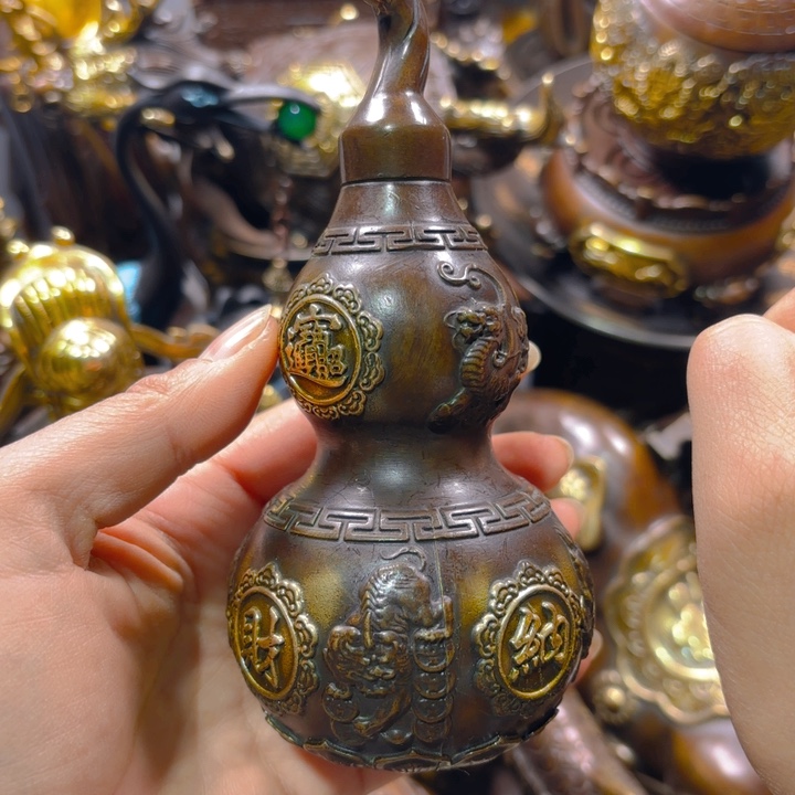 铜器摆件收收藏藏