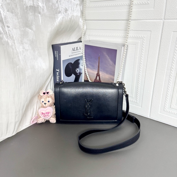 95新 YSL/圣罗兰 95新 黑信封单肩斜挎包