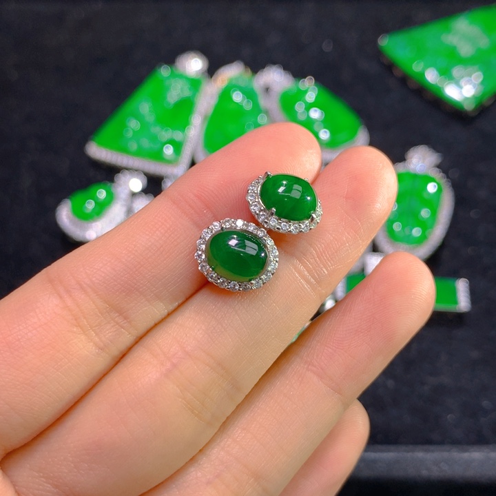 翡翠耳饰银S925镶嵌一对