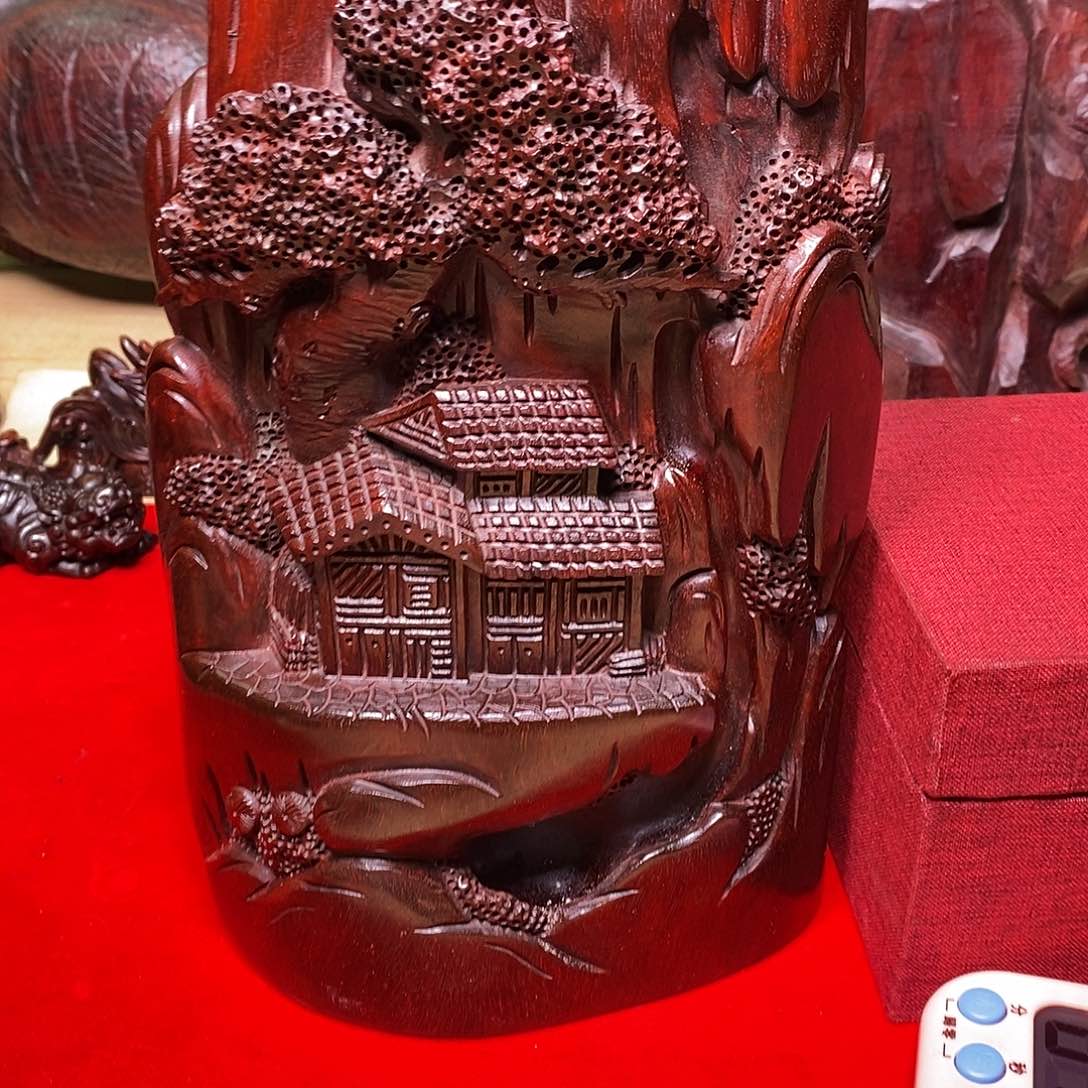 檀香紫檀（小叶紫檀）好*>