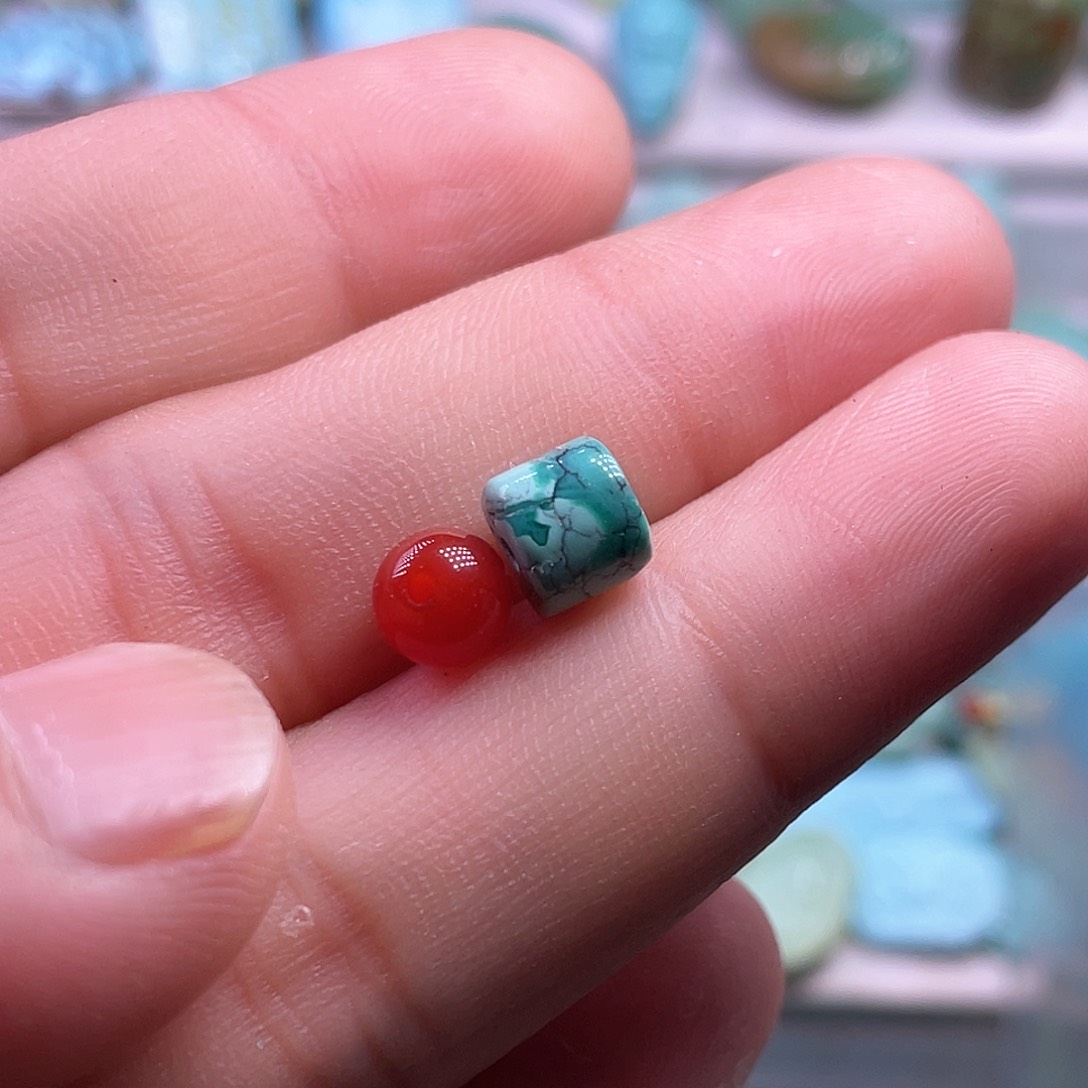 南红玛瑙未镶嵌颈饰