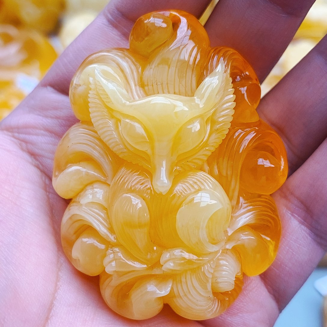 蜜蜡颈饰未镶嵌爱****世天然保真假一赔十178