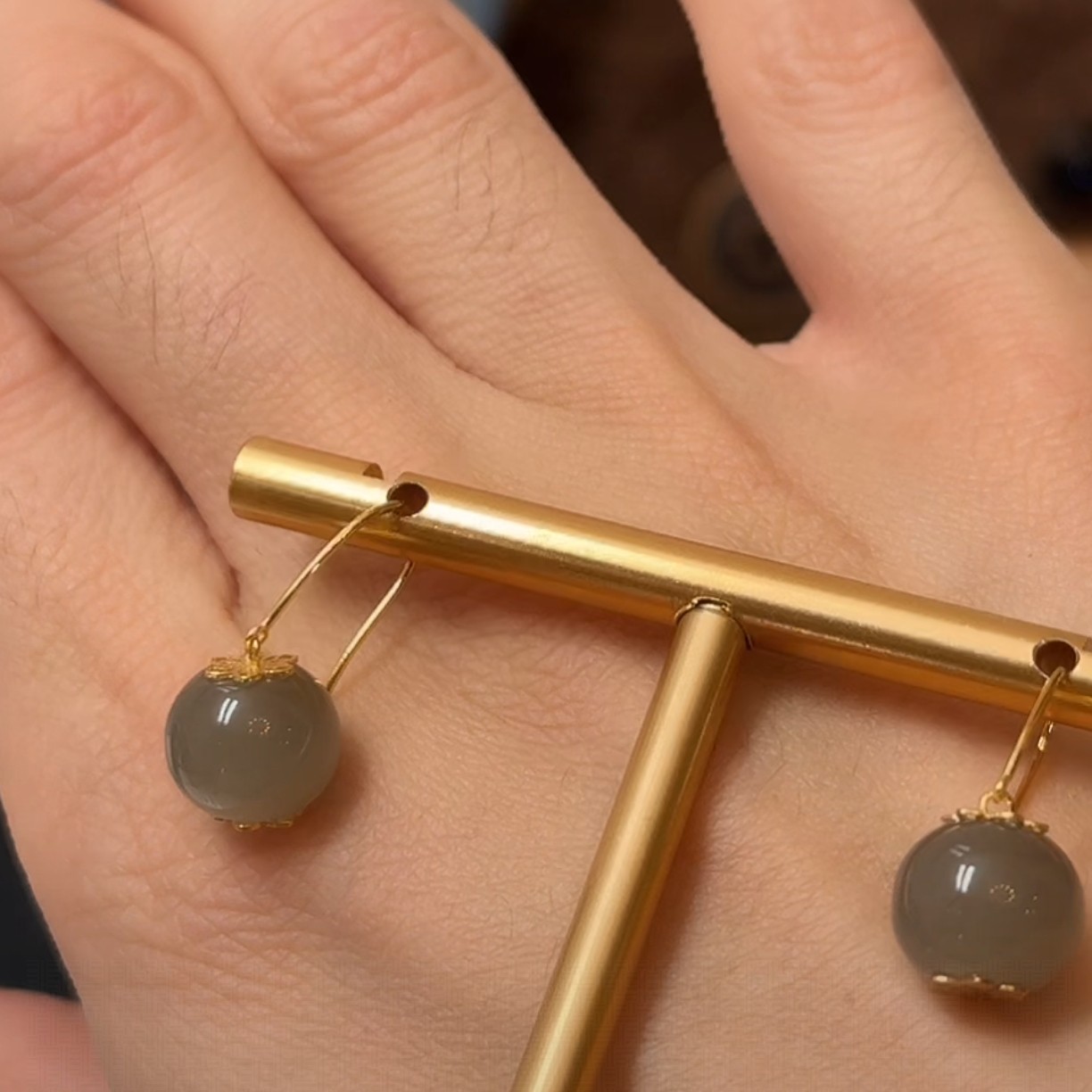 壹屿珠宝     121197   和田玉典藏级耳饰