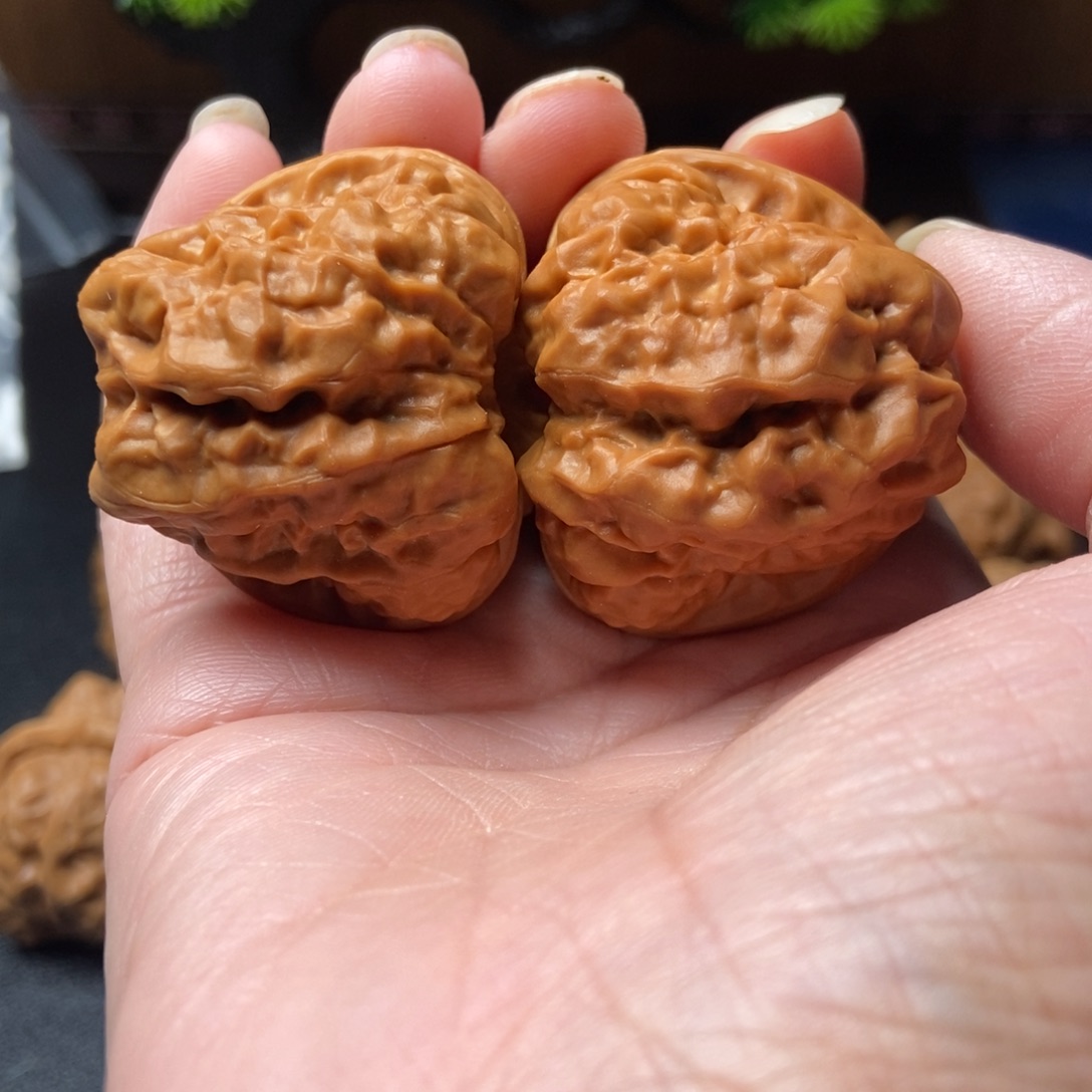 输***称把件文玩核桃蛤蟆头