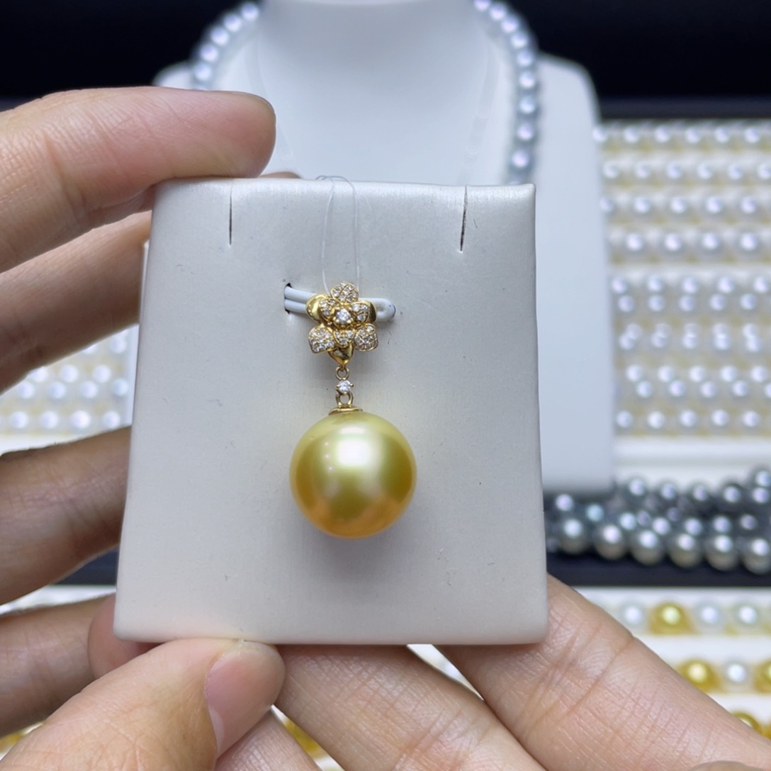 【闪购商品】海水珍珠吊坠(不含链)18K金镶嵌