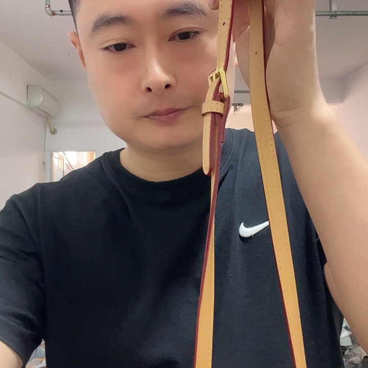 蚕丝麂皮（革）犏牛皮（革）