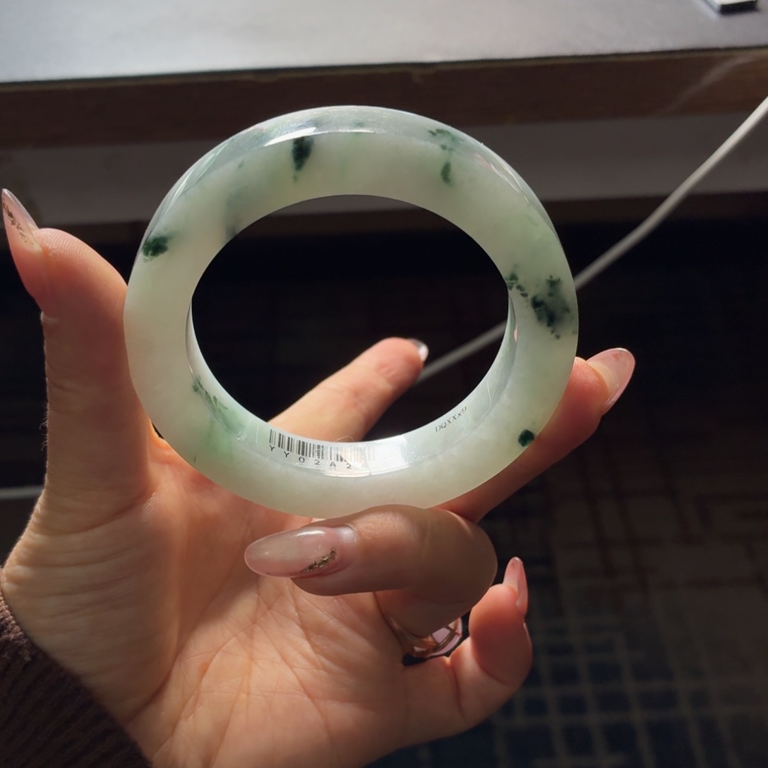 紫***缘定制翡翠未镶嵌翡翠