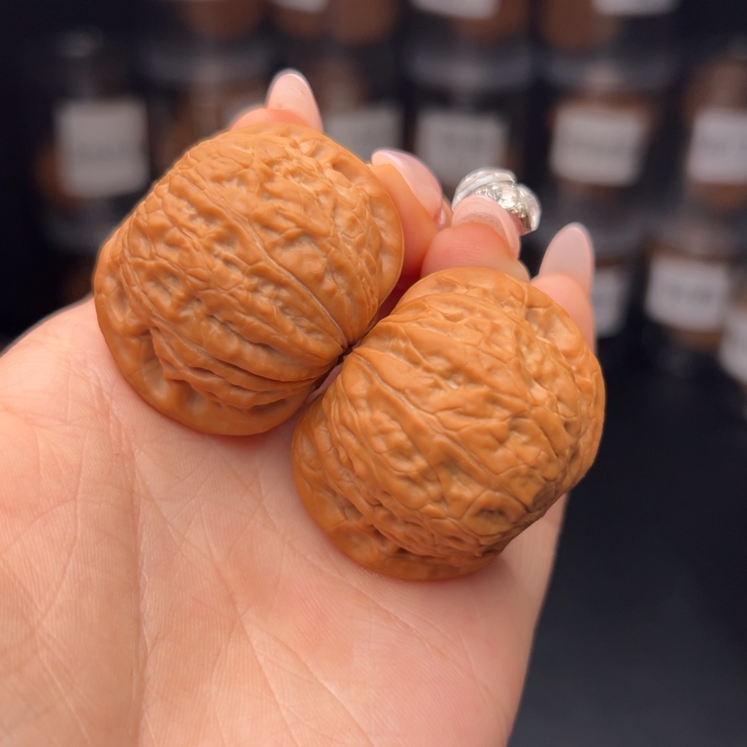 文玩核桃吊坠A**年铁锤