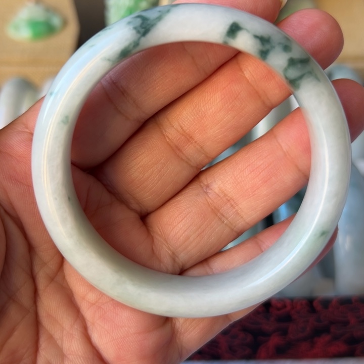未镶嵌手镯翡翠天然A货翡翠玉手镯