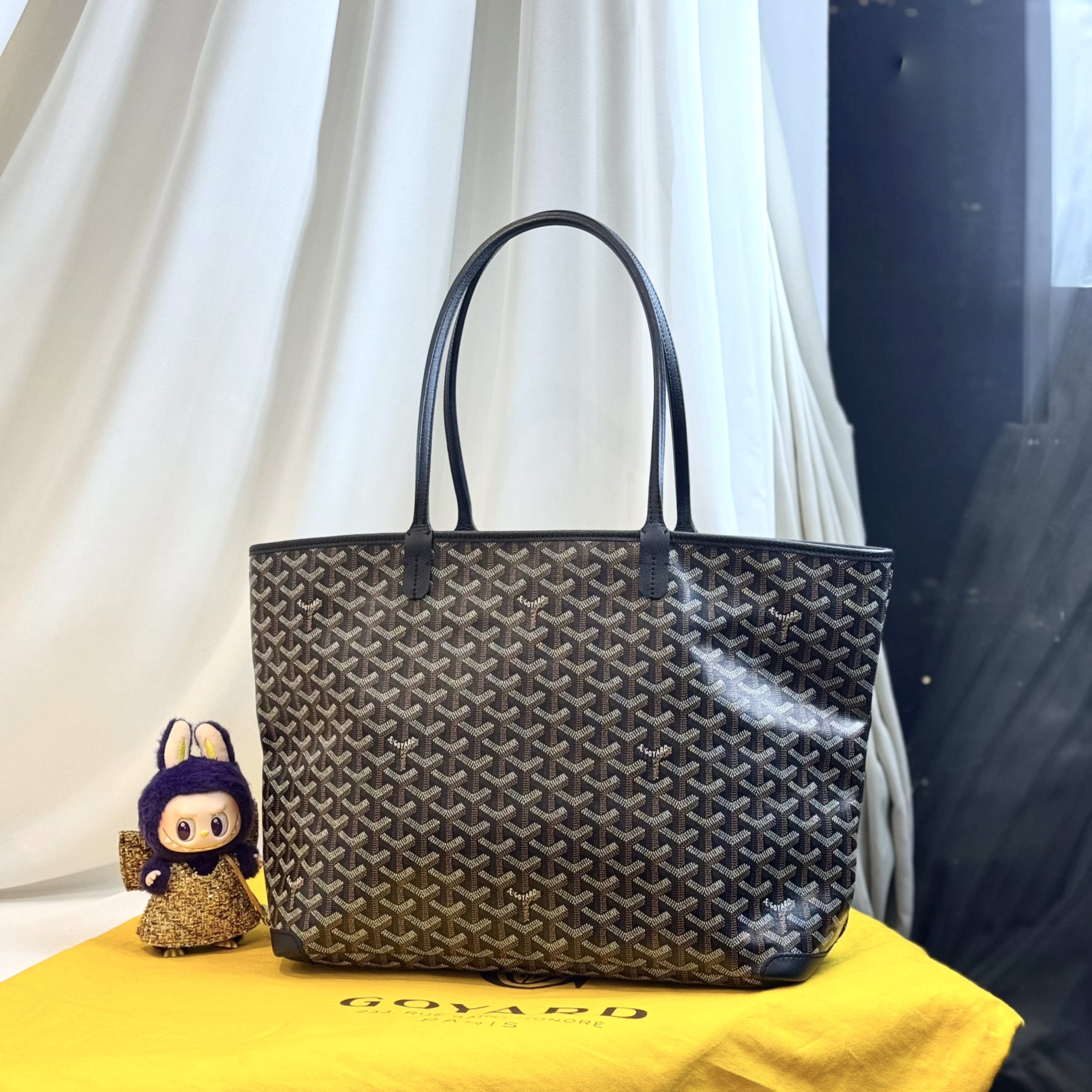 未使用 Goyard Artois 中号黑棕老花 拉链封口托特包