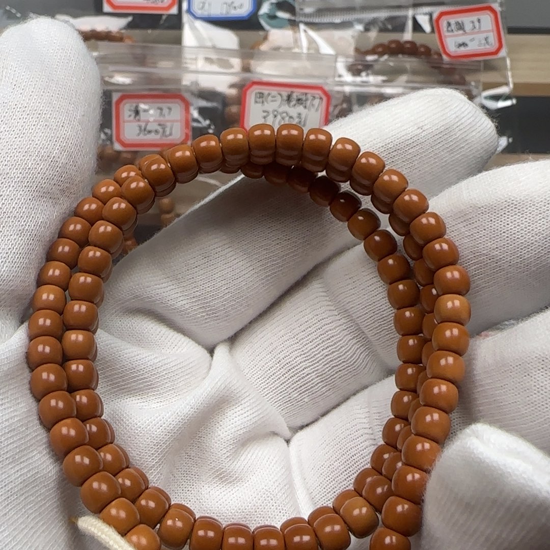 烟***安橄榄核吊坠老挝脖挂5.3老型