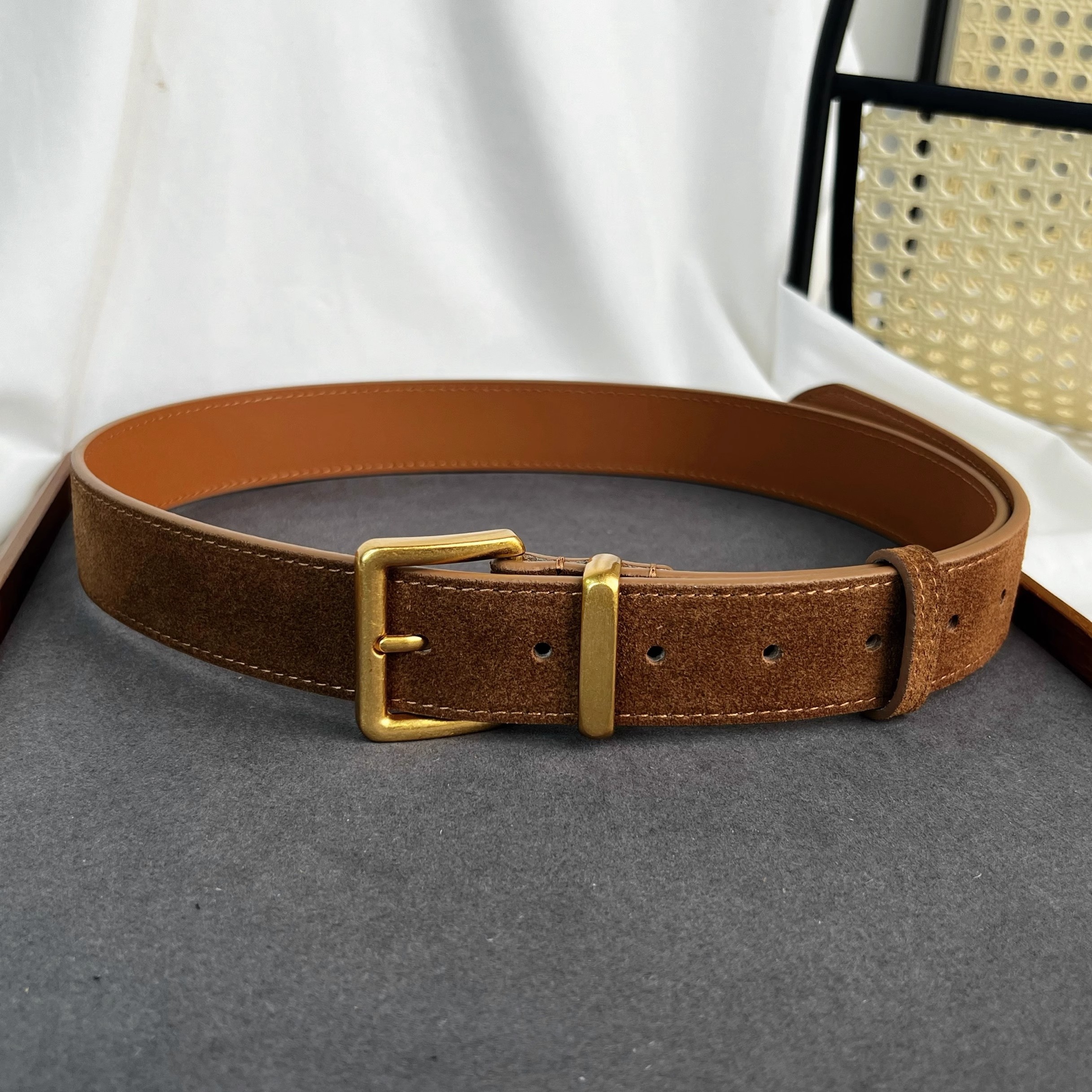 秋新简约设计感仿麂皮绒腰带女反绒绒面皮带配牛仔裤大衣