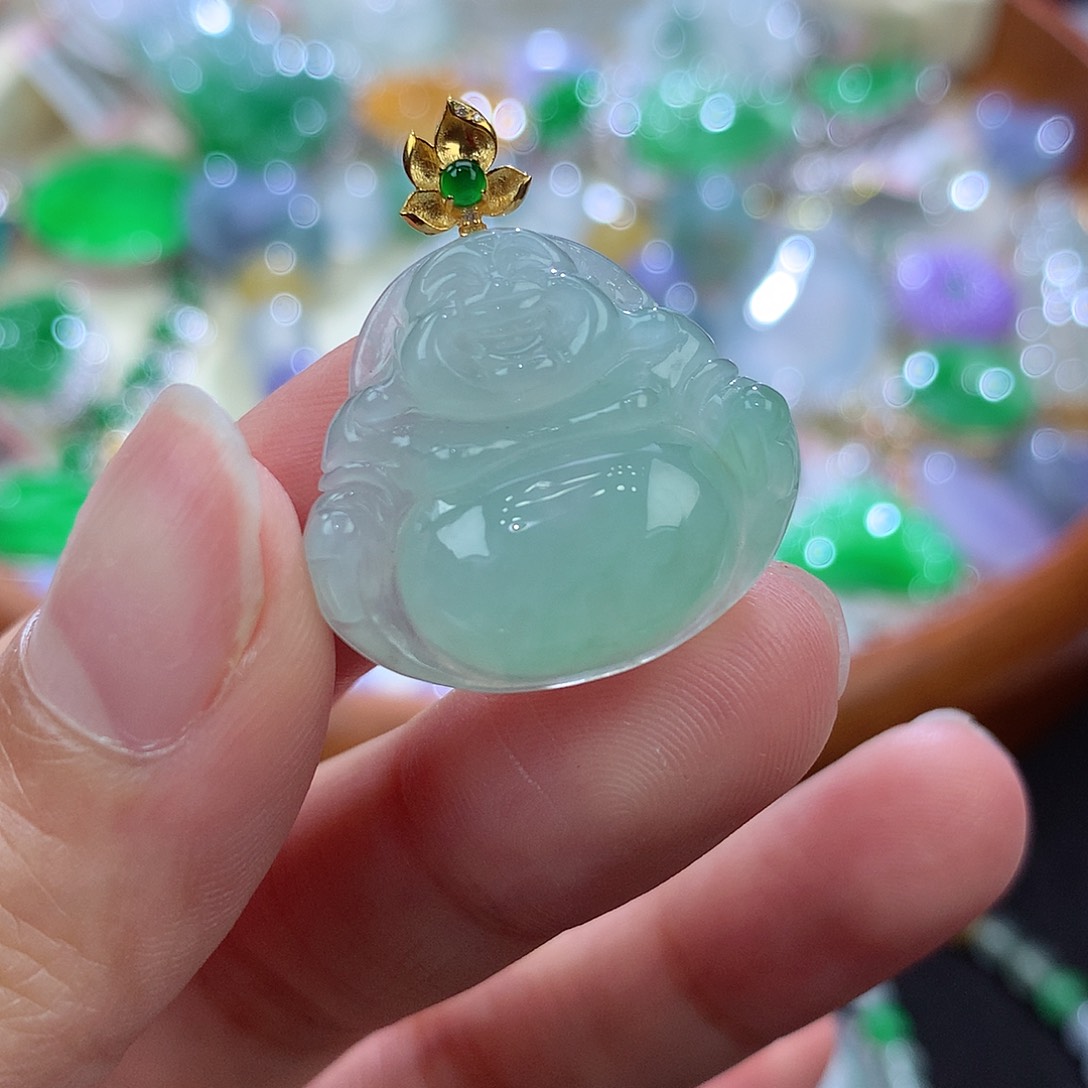 翡翠颈饰18K金镶嵌缅甸翡翠