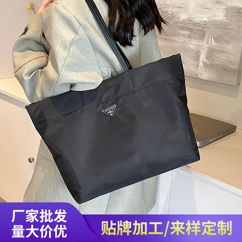 新款跨境外贸潮流时尚大容量单肩包小众百搭手提包托特包