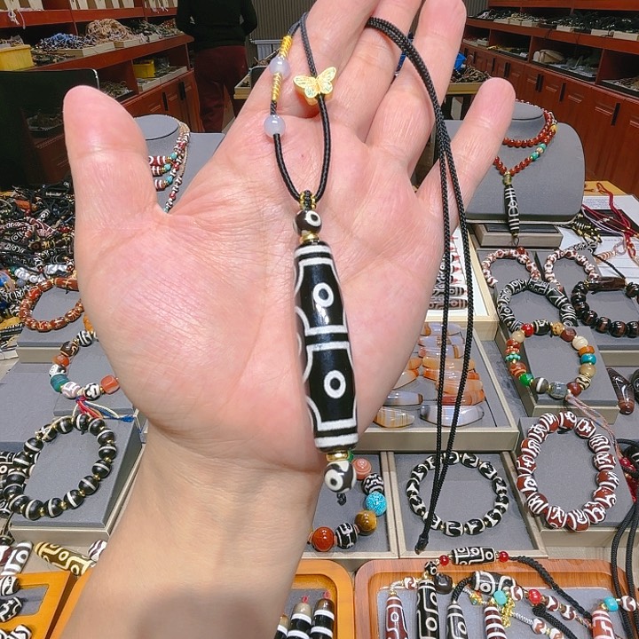 未镶嵌玛瑙/玉髓珠宝奇石