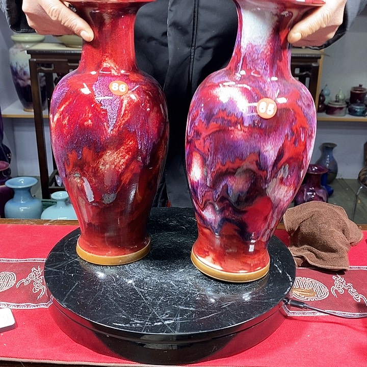 瓶中国神垕精品钧瓷