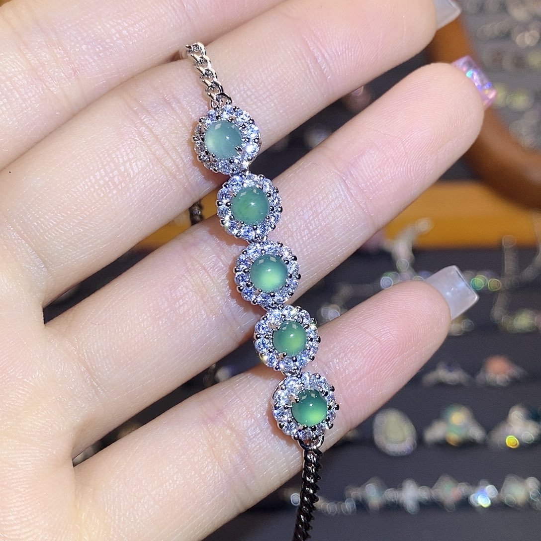 水晶手链银S925镶嵌       