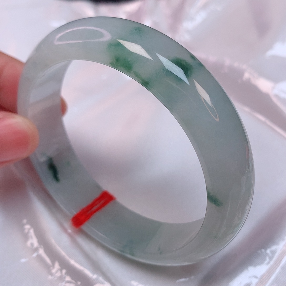 翡翠手镯未镶嵌56 翡翠手镯