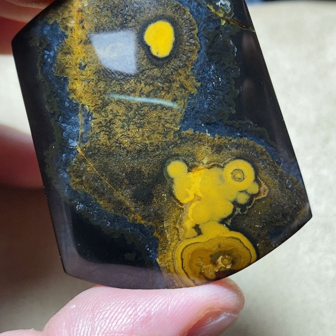 玛瑙/玉髓颈饰未镶嵌王**代