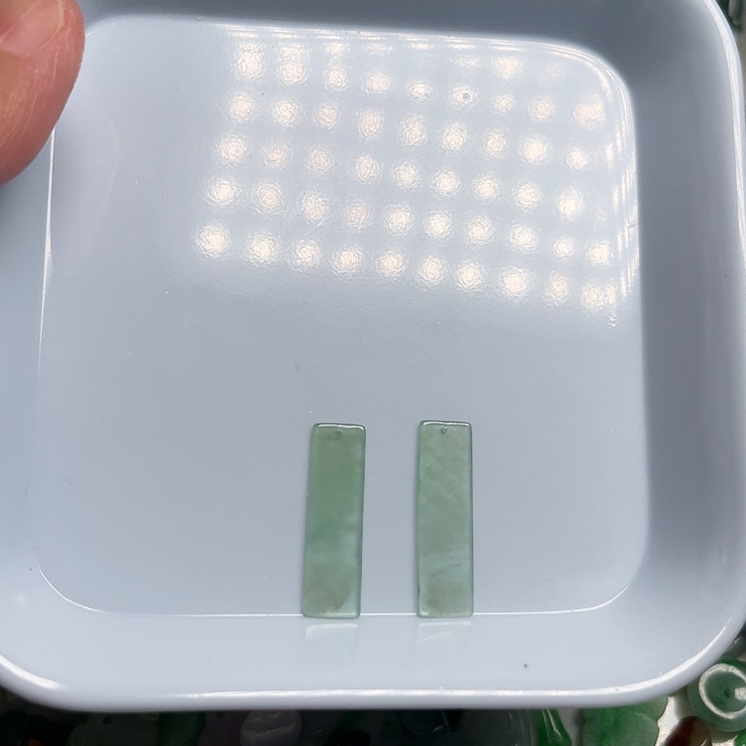 颈饰未镶嵌翡翠天然翡翠