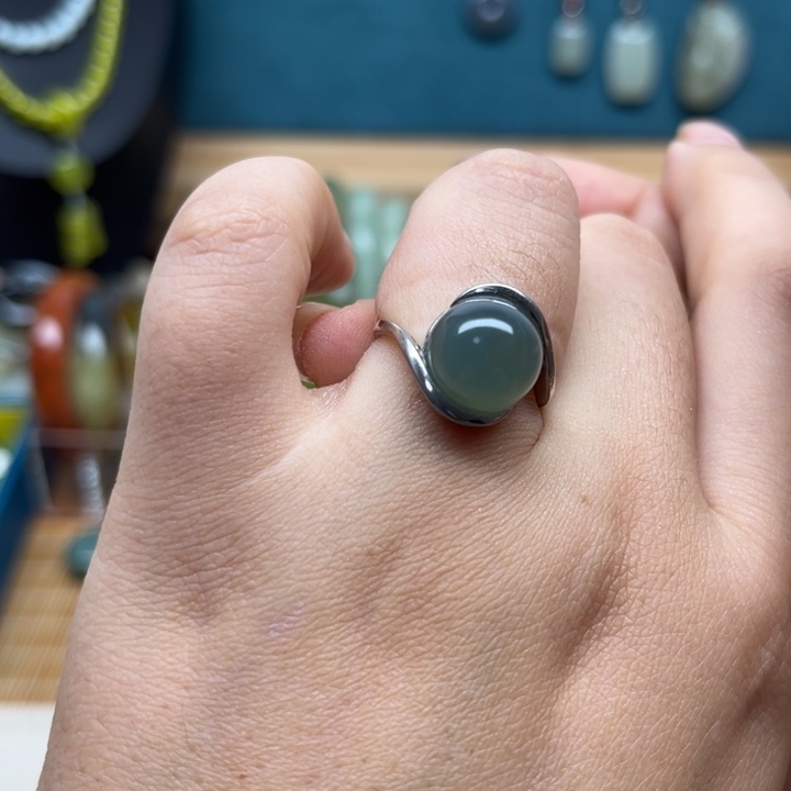 蛇纹石玉银S925镶嵌戒指