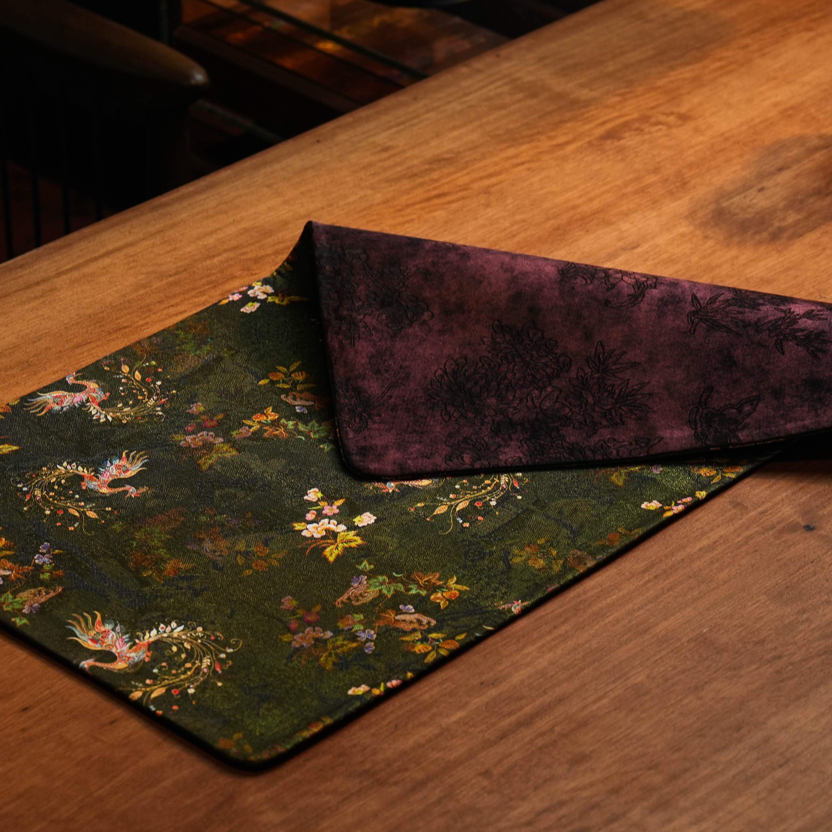 JD0905-棕色凤凰茶席（65*35）